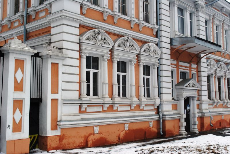 Traditional Style Windows